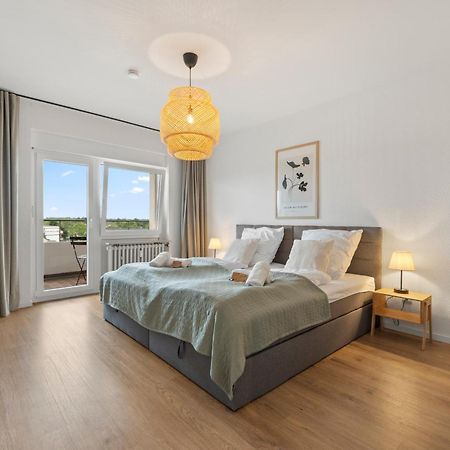 *Top* Moderne Wohnung - Naehe Koeln: Dom, Messe, Flughafen, Lanxess-Arena ベルギッシュ・グラートバッハ エクステリア 写真