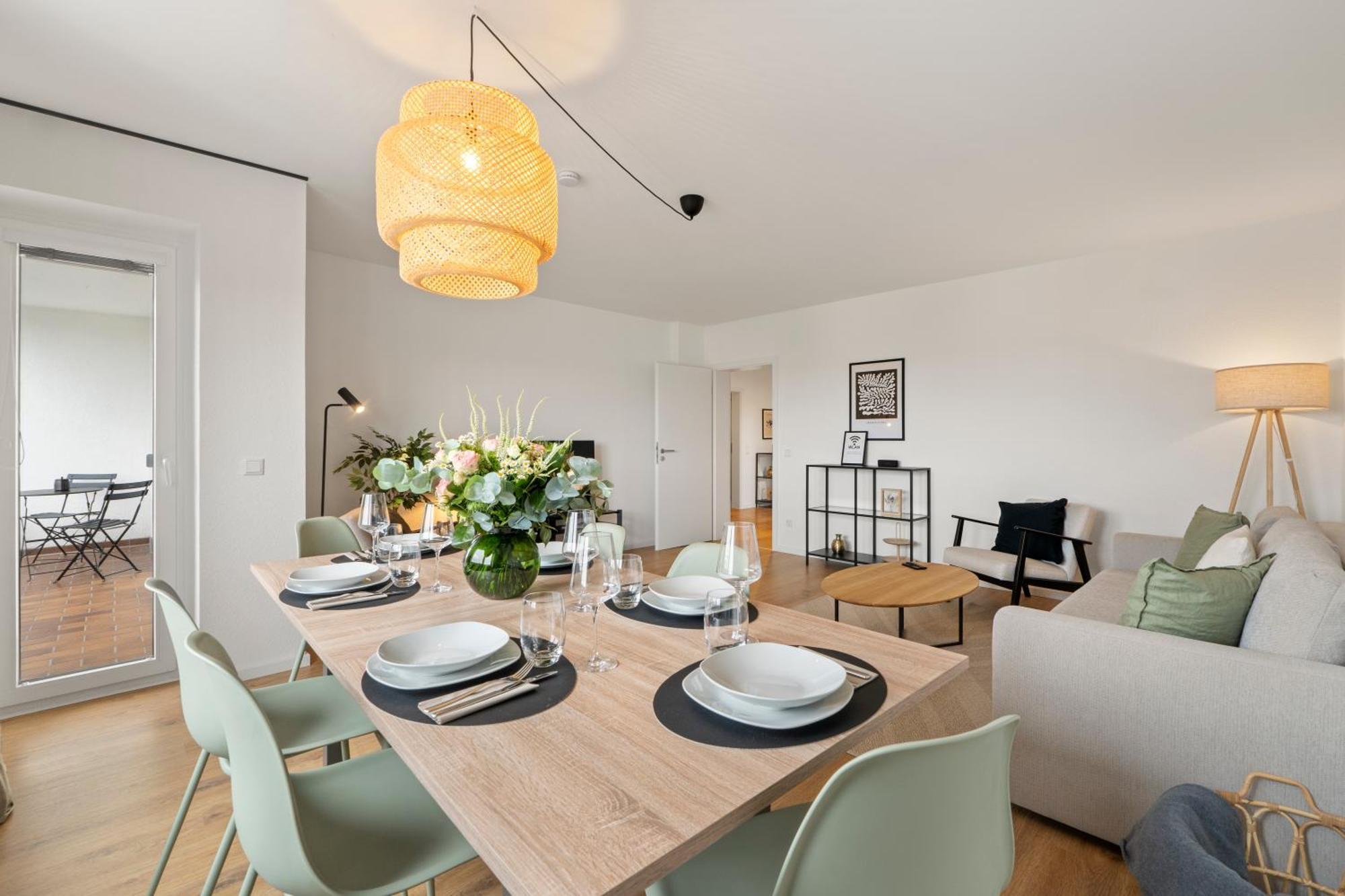 *Top* Moderne Wohnung - Naehe Koeln: Dom, Messe, Flughafen, Lanxess-Arena ベルギッシュ・グラートバッハ エクステリア 写真