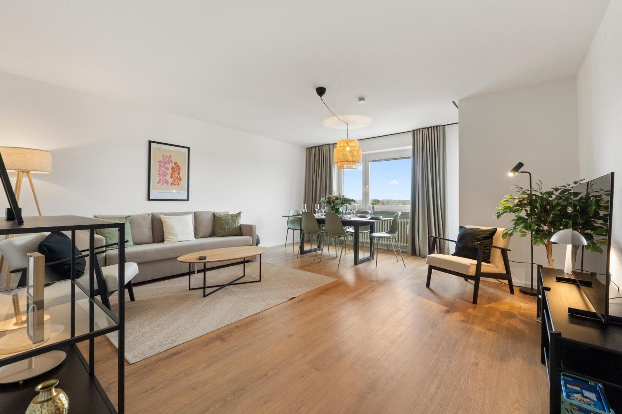 *Top* Moderne Wohnung - Naehe Koeln: Dom, Messe, Flughafen, Lanxess-Arena ベルギッシュ・グラートバッハ エクステリア 写真
